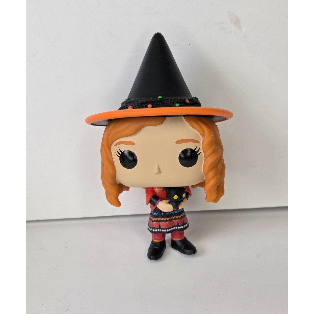 Funko POP! #1069 Hocus Pocus Dani with Binx - Picture 9 of 12
